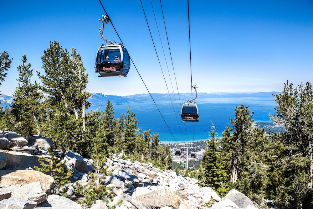 2 br 2 ba luxury condo walk to south lake tahoe