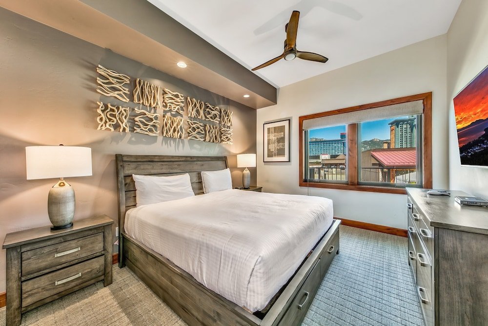 2 br 2 ba luxury condo walk to south lake tahoe