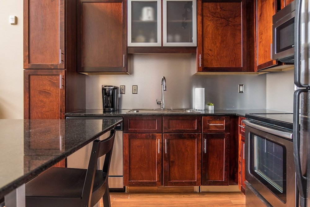 frontdesk 225 portland ave mill district downtown apts