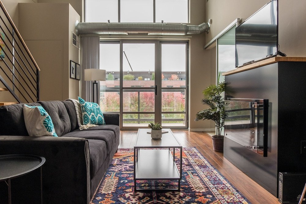frontdesk 225 portland ave mill district downtown apts