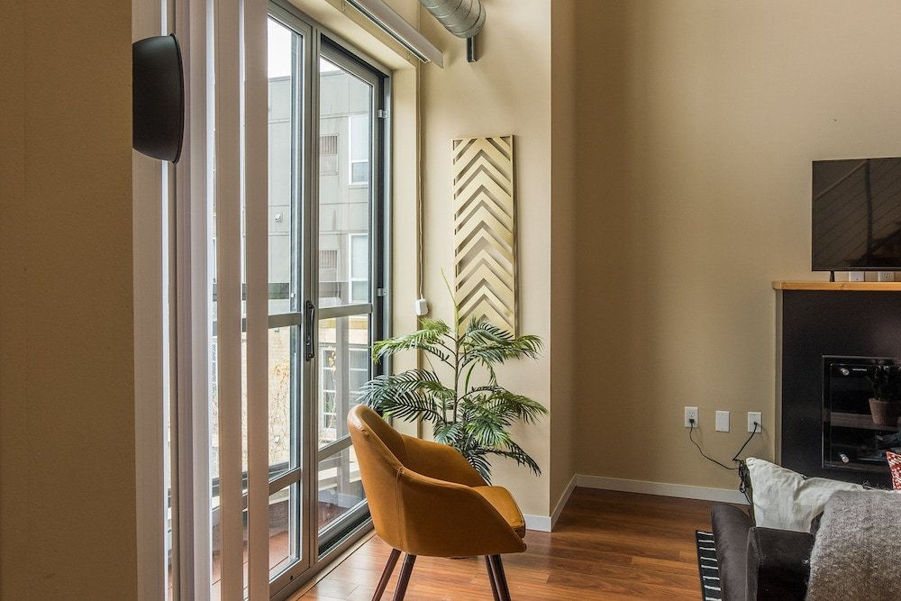 frontdesk 225 portland ave mill district downtown apts