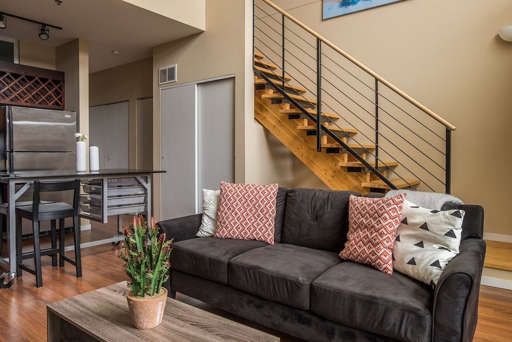 frontdesk 225 portland ave mill district downtown apts