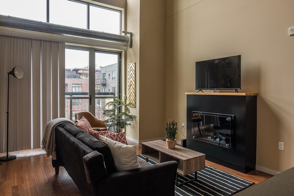 frontdesk 225 portland ave mill district downtown apts