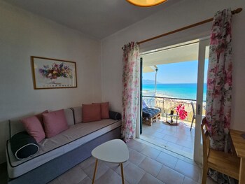 corfu glyfada menigos resort