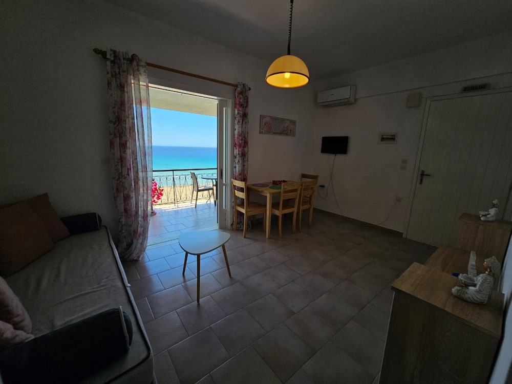 corfu glyfada menigos resort