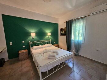 corfu glyfada menigos resort