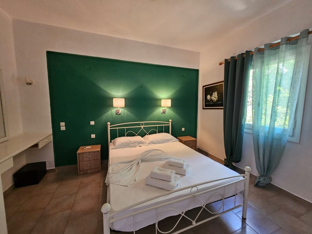 corfu glyfada menigos resort