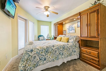 boardwalk condos by hosteeva