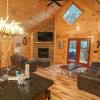 210 cubs in the treetops 2 bedroom home by redawning