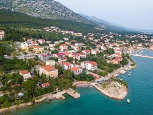 starigrad
