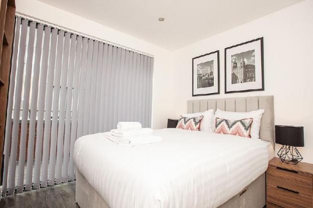 prestige stay aparthotel sgt peppers party apartments