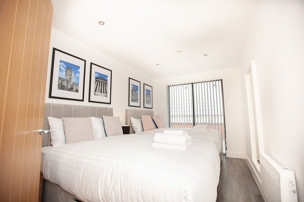 prestige stay aparthotel sgt peppers party apartments