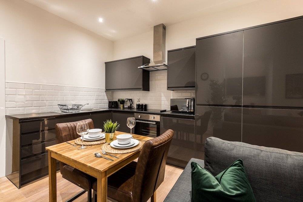 prestige stay aparthotel sgt peppers party apartments