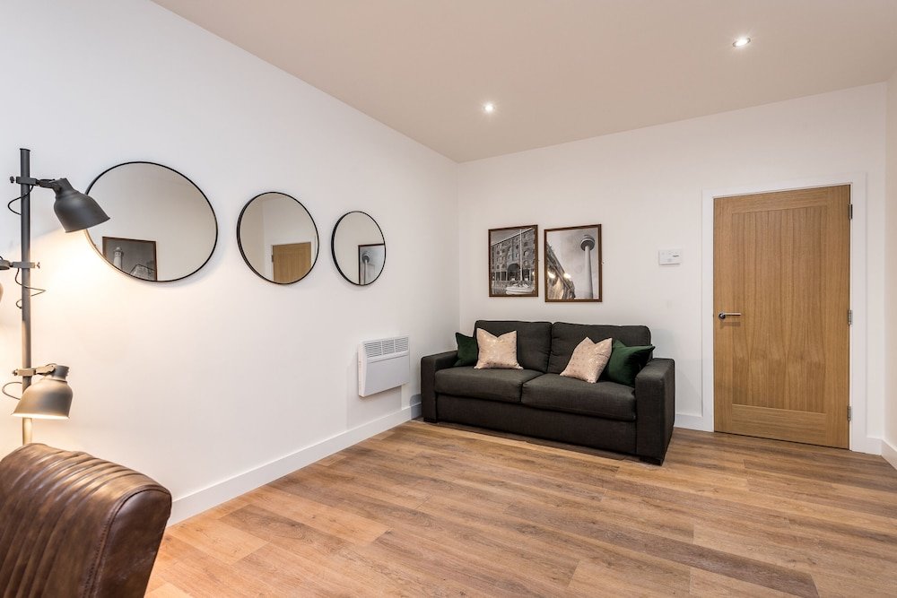 prestige stay aparthotel sgt peppers party apartments