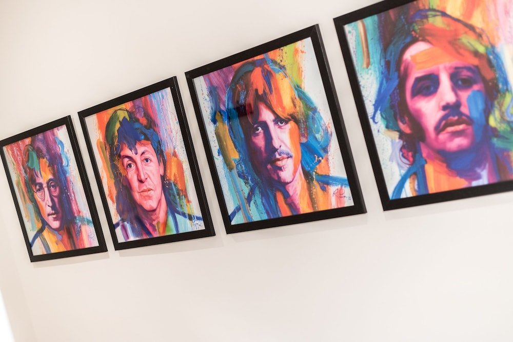 prestige stay aparthotel sgt peppers party apartments