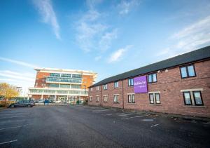 stables inn aintree