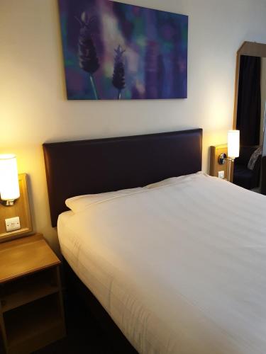 stables inn aintree