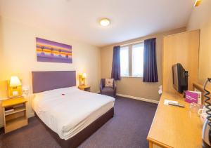 stables inn aintree