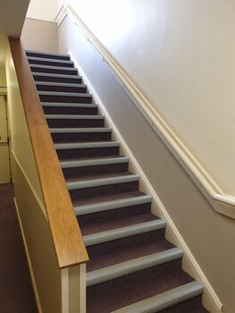 stables inn aintree