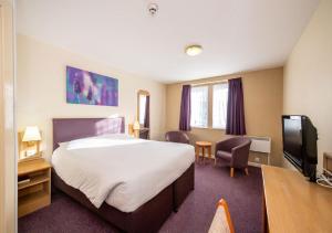 stables inn aintree