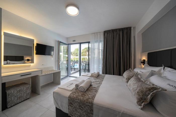 avaton luxury resort
