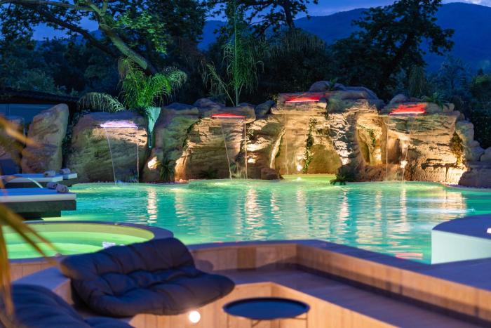 avaton luxury resort
