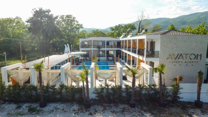 avaton luxury resort
