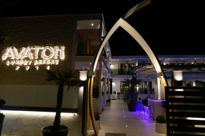 avaton luxury resort