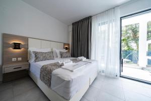 avaton luxury resort