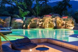 avaton luxury resort
