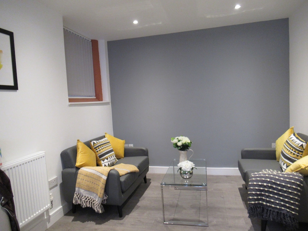 emmanuel church apartments