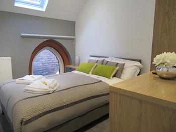 emmanuel church apartments