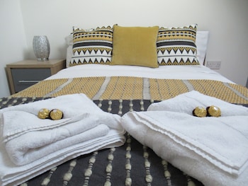 emmanuel church apartments