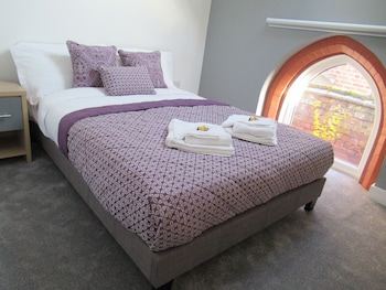 emmanuel church apartments