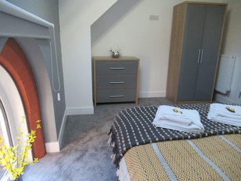 emmanuel church apartments