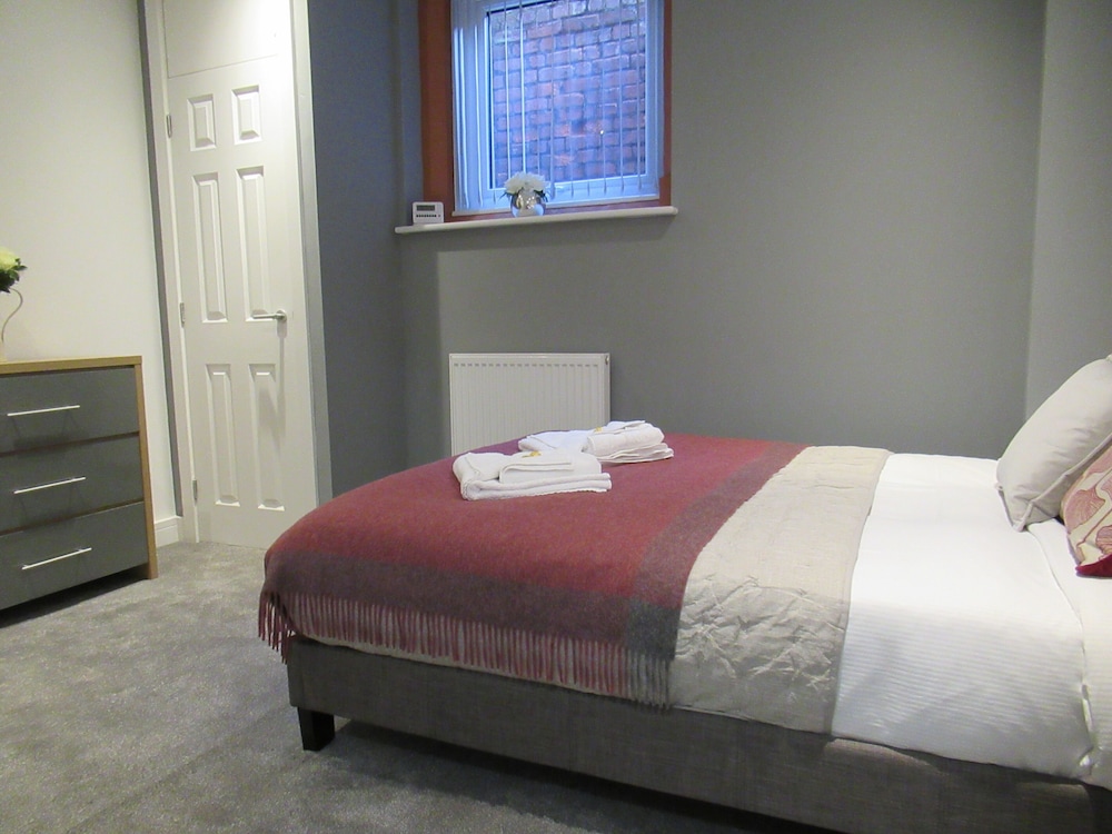 emmanuel church apartments