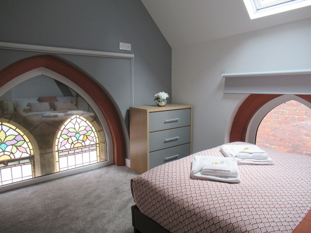 emmanuel church apartments