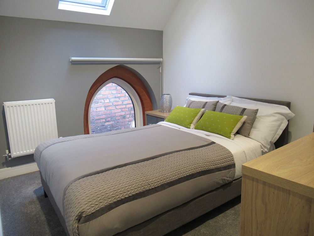 emmanuel church apartments