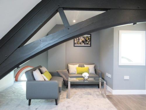 emmanuel church apartments