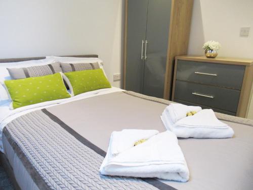 emmanuel church apartments