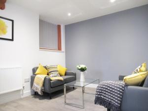 emmanuel church apartments