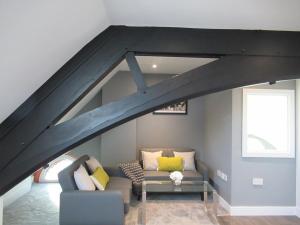 emmanuel church apartments