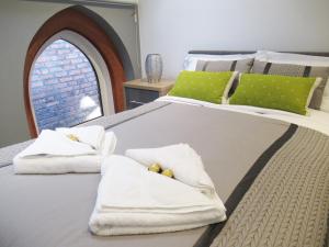 emmanuel church apartments