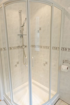 clyde view bed and breakfast