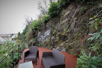 clyde view bed and breakfast