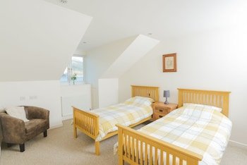 clyde view bed and breakfast