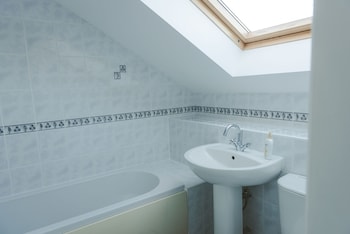 clyde view bed and breakfast