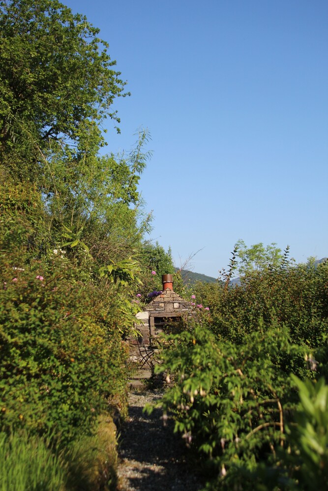 clyde view bed and breakfast