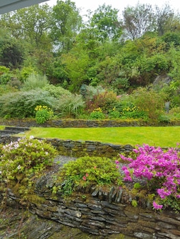 clyde view bed and breakfast