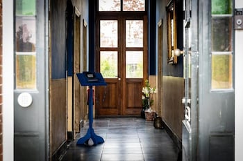 boutique hotel lytel blue